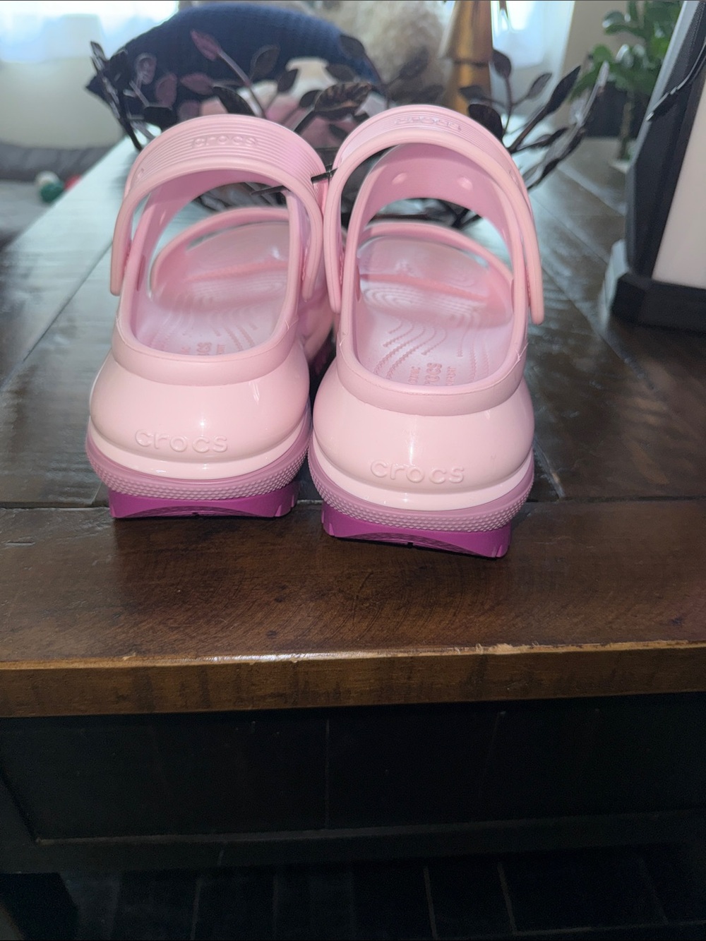 NEW CROCS MEGA CRUSH SANDAL 207989-6WQ BURBLE PINK - Picture 5 of 8